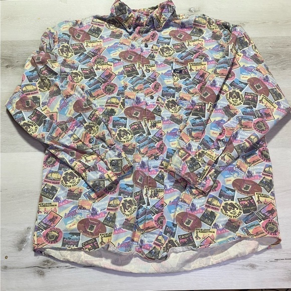 Vintage Lee Denim Button Up Shirt with Novelty International Travel Print, Sz M - Picture 4 of 11